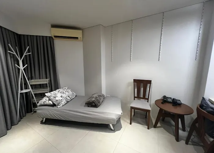 Aparthotel Tower C 7th Floor, Tambuli Seaside Living Lapu-Lapu City